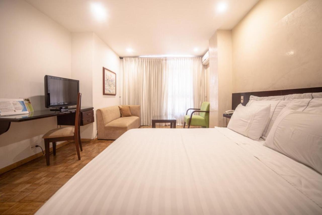 Park 42 Apartasuites Medellin Luaran gambar