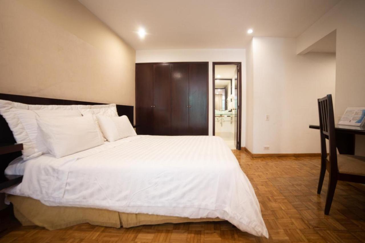 Park 42 Apartasuites Medellin Luaran gambar