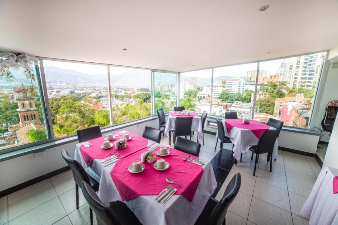 Park 42 Apartasuites Medellin Luaran gambar